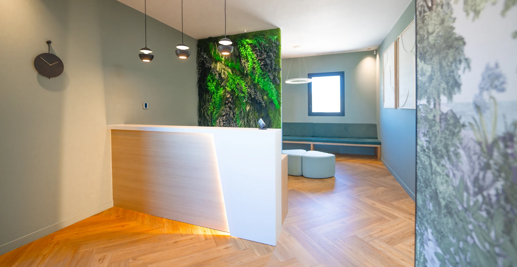 borne-accueil-chirurgien-dentiste-pernes-les-fontaines Parcours de soins Dentistes à Pernes-les-Fontaines | Pôle 158