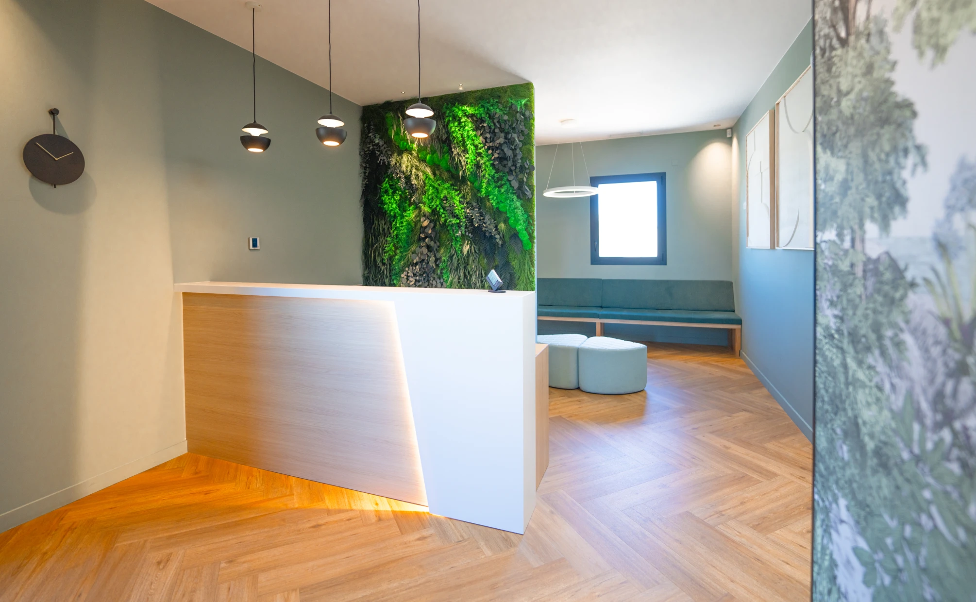 borne-accueil-dentiste-pernes-les-fontaines Accueil Dentistes à Pernes-les-Fontaines | Pôle 158