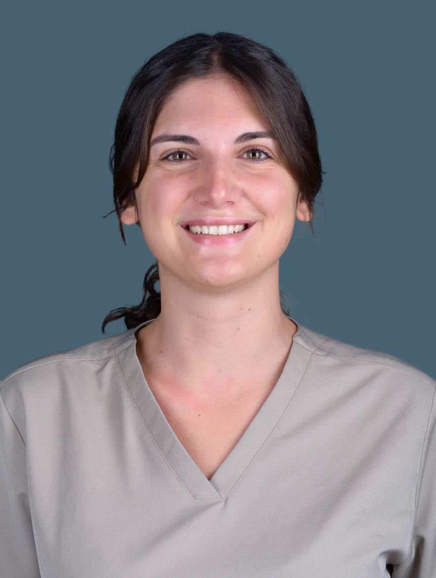 dr-karen-bilger-pole-158 Accueil Dentistes à Pernes-les-Fontaines | Pôle 158